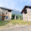 Maison à rénover à la vente
